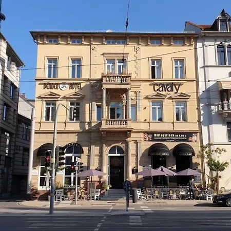 Cavaly Hotel